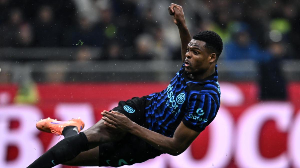 米体：邓弗里斯复出目标从3月提前到2月，两周后回球队训练